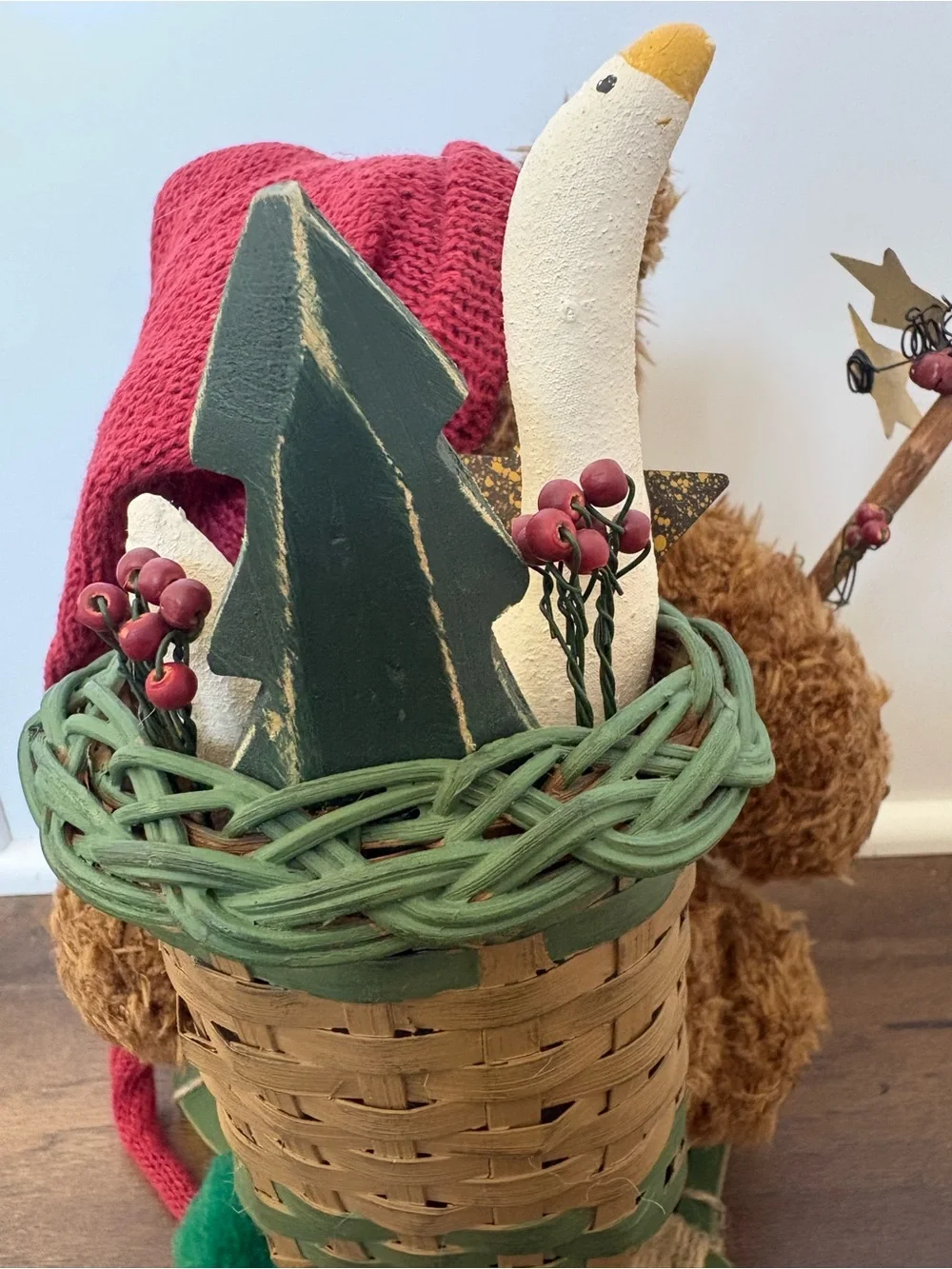 Vintage 2001 Tender Heart Treasures Christmas Teddy Bear Snowshoes Basket Rustic